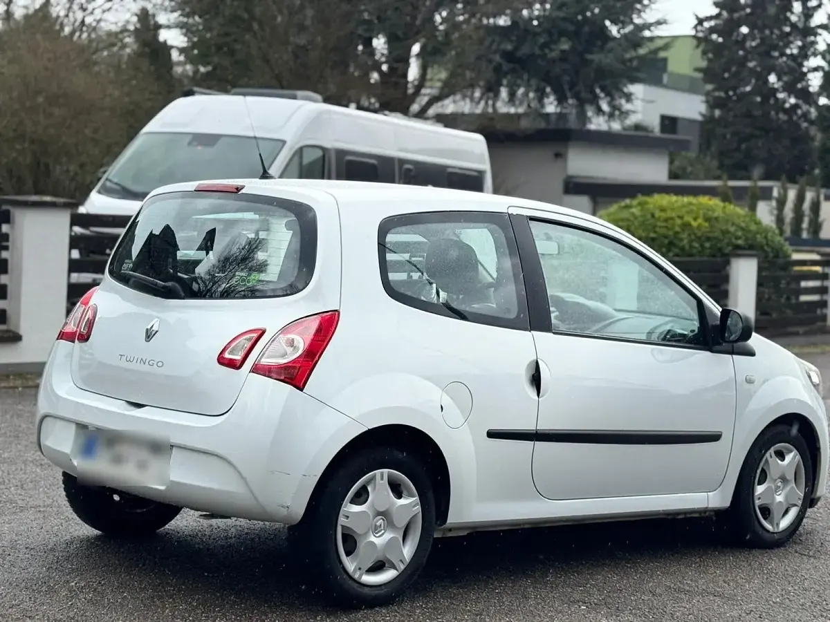 Gebraucht Renault Twingo 75 PS (55 kW) 2014 Weiß Kleinwagen