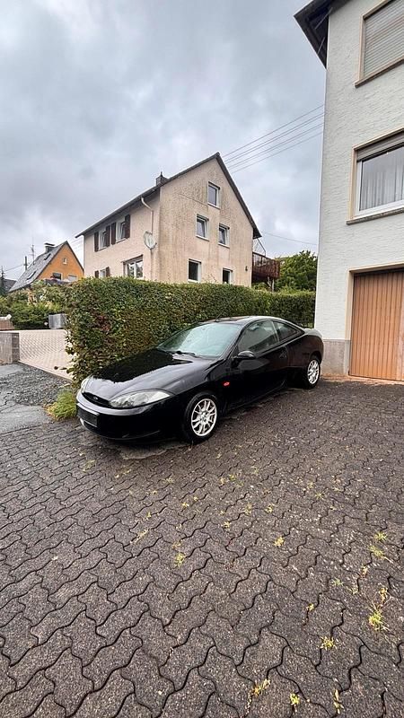 Schwarz Gebraucht 2000 Ford Cougar Coupé | 2.200 € (Fairer Preis) - Bild 1/4