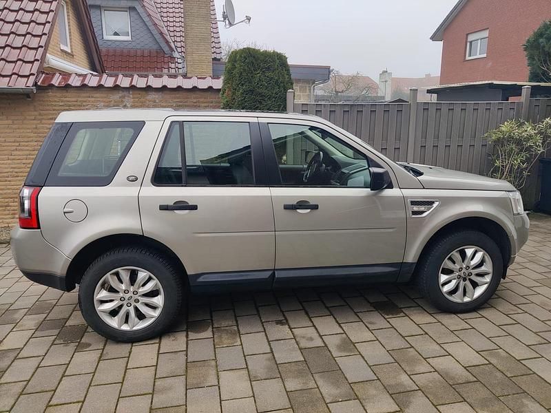 Gebraucht Land Rover Freelander 2 HSE 150 PS (110 kW) 2011 Grau SUV