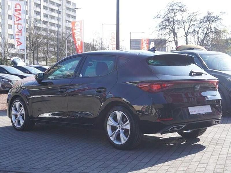 Gebraucht Seat Leon FR 150 PS (110 kW) 2022 Schwarz Limousine