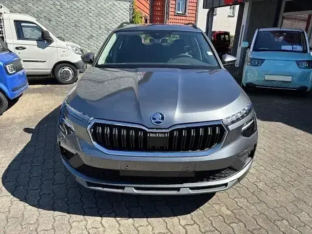 Neu Skoda Kamiq 116 PS (85 kW) 2025 Graphitegrau metallic SUV