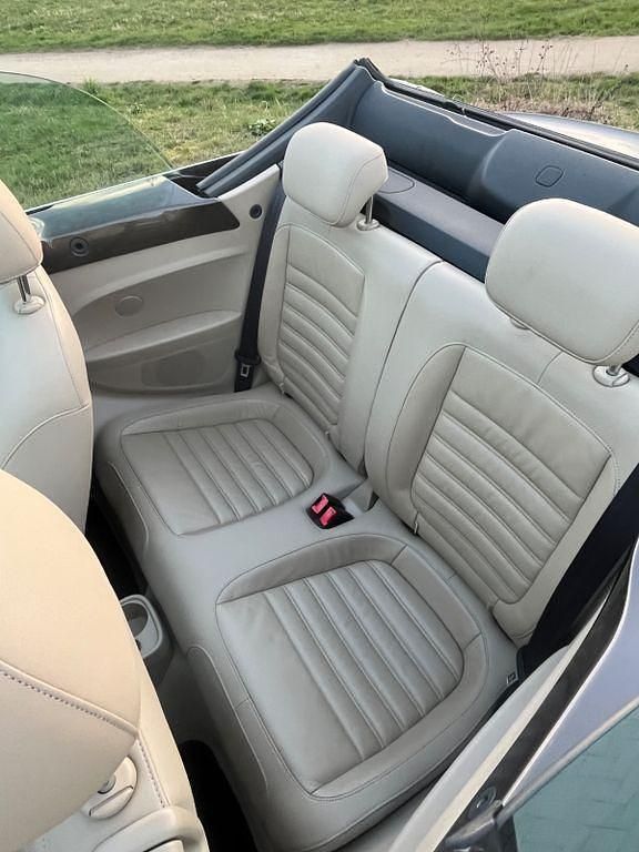 Gebraucht VW Beetle S 105 PS (77 kW) 2013 Braun Kleinwagen