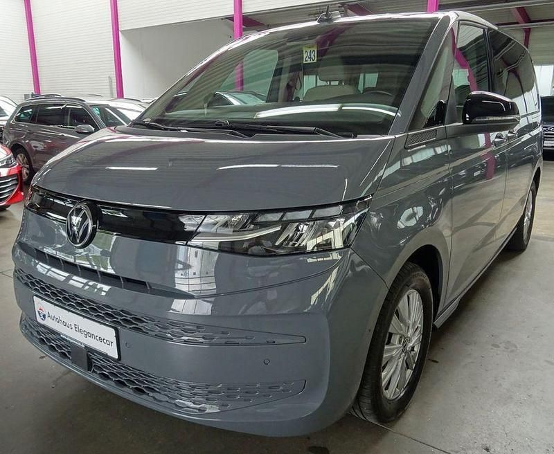 Grau Gebraucht 2023 VW T7 Van | 45.849 € - Bild 1/4