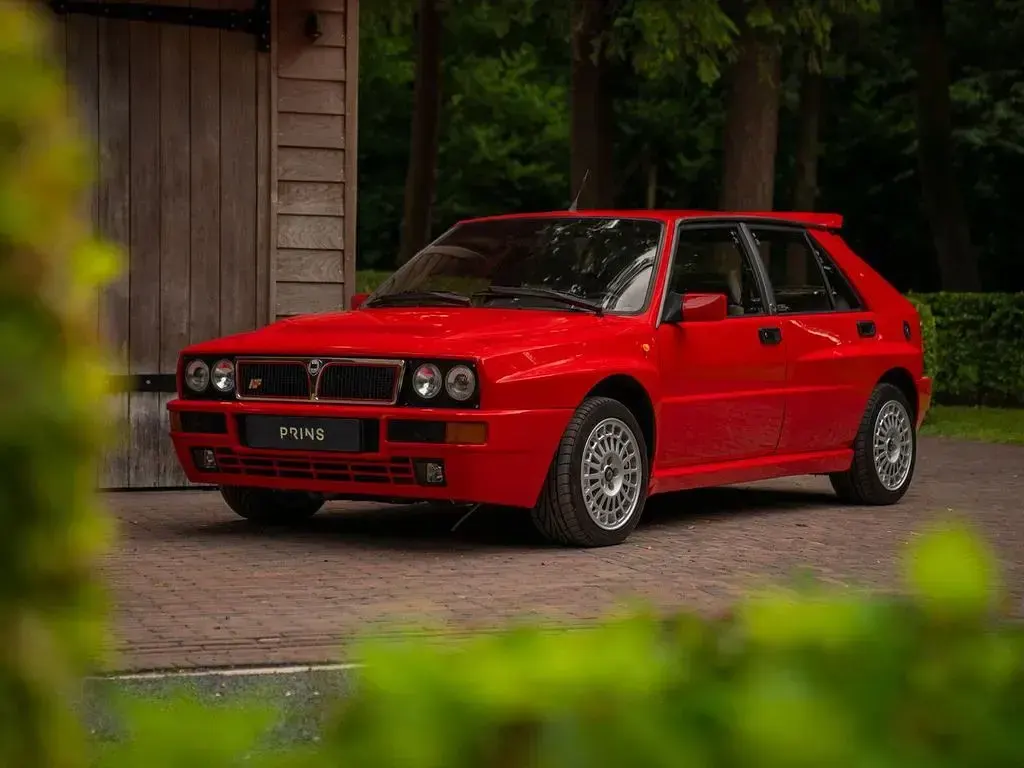 Gebraucht Lancia Delta 207 PS (152 kW) 1992 Rot Kleinwagen