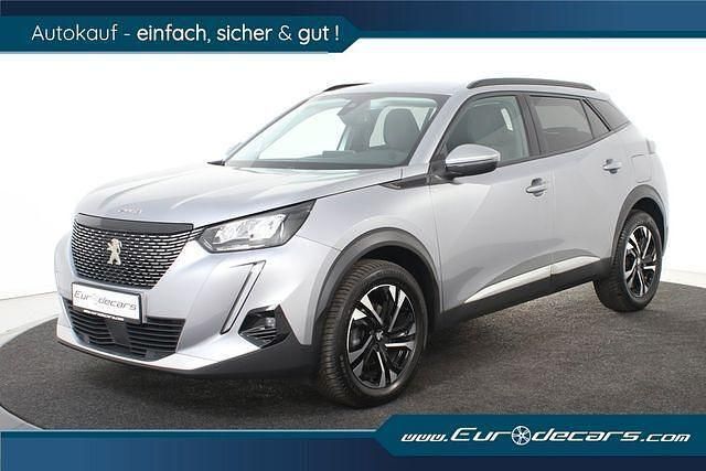 Grau Gebraucht 2021 Peugeot 2008 Allure SUV | 17.800 € (Fairer Preis) - Bild 1/4