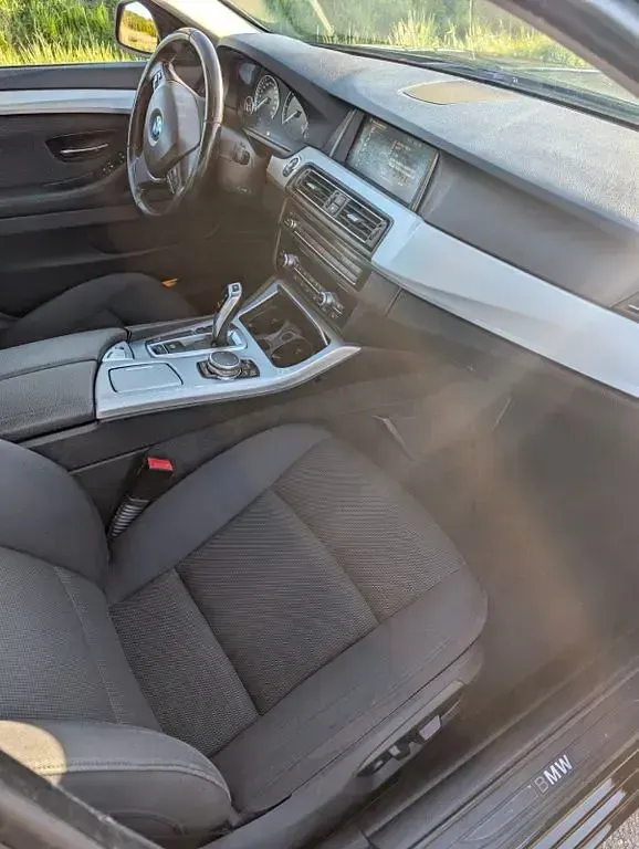 Second-hand BMW 520 190 CP (139 kW) 2015 Negru Break