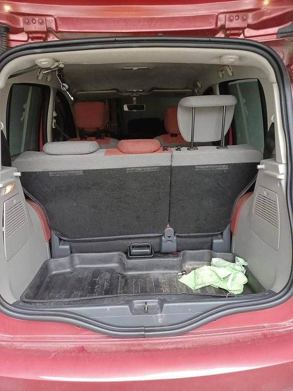 Gebraucht Renault Modus 88 PS (64 kW) 2006 Rot Van / Kleinbus