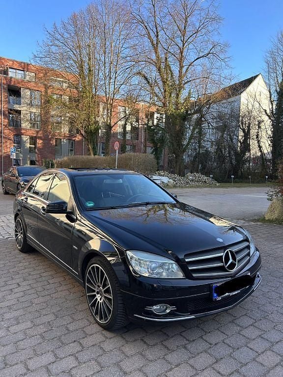 Gebraucht Mercedes C250 204 PS (150 kW) 2010 Schwarz Limousine