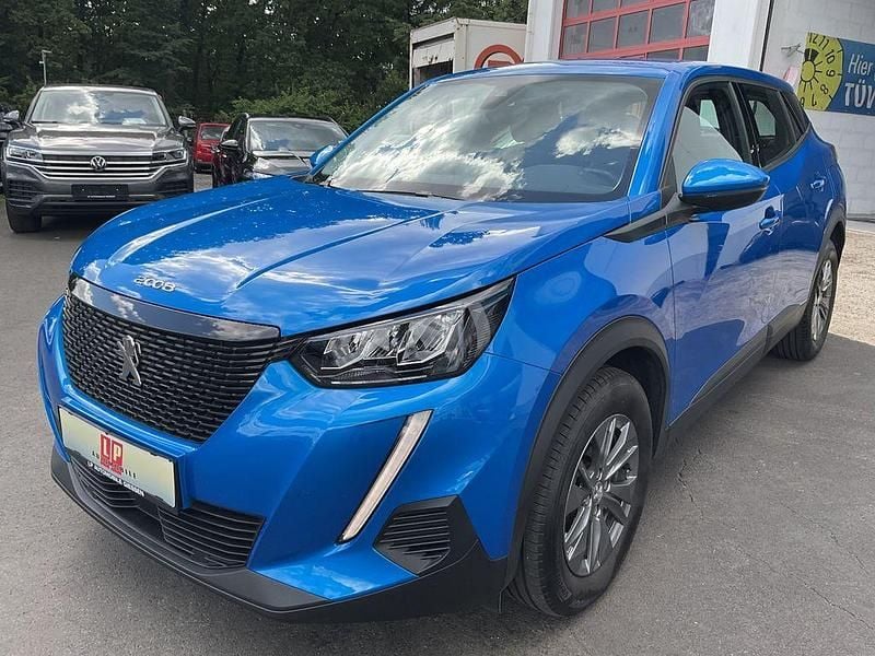 Vertigo blau Gebraucht 2021 Peugeot 2008 Active SUV | 13.990 € (Superpreis) - Bild 1/4