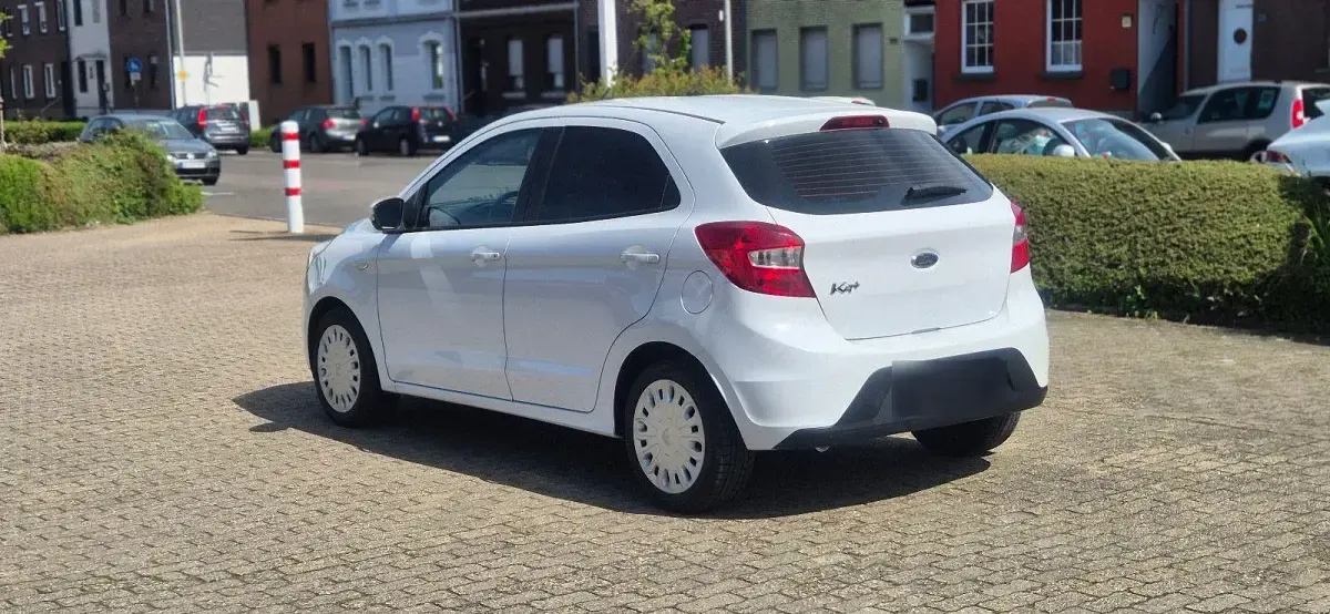 Usado Ford Ka 71 HP (52 kW) 2018 Branco Sedan