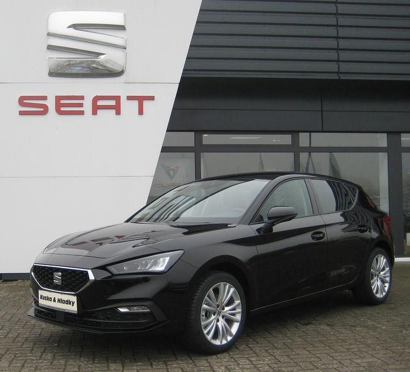 Gebraucht Seat Leon Style 110 PS (80 kW) 2024 Schwarz Limousine