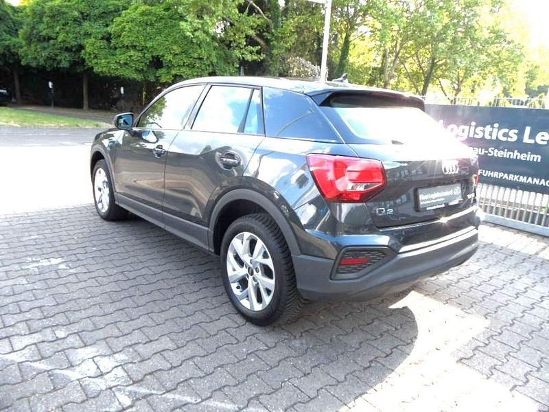 Gebraucht Audi Q2 150 PS (110 kW) 2023 Manhattangrau (metallic) SUV