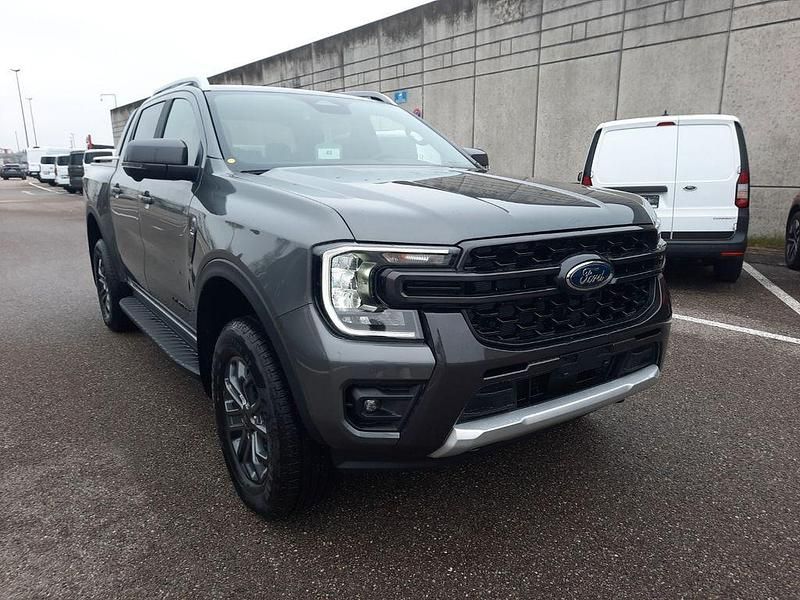 Neu Ford Ranger Wildtrack 205 PS (150 kW) 2025 Carbonizedgrey Abholung