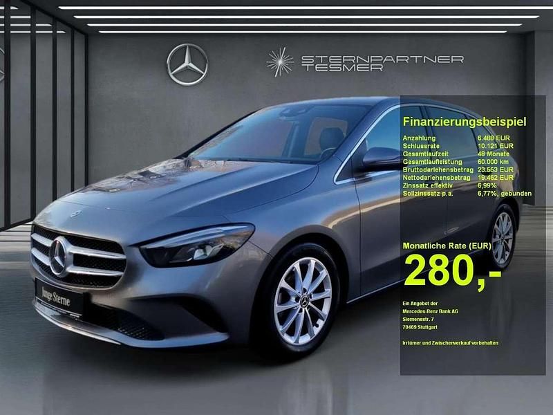 Grau Gebraucht 2020 Mercedes B200 Progressive Van / Kleinbus | 24.900 € (Fairer Preis) - Bild 1/3