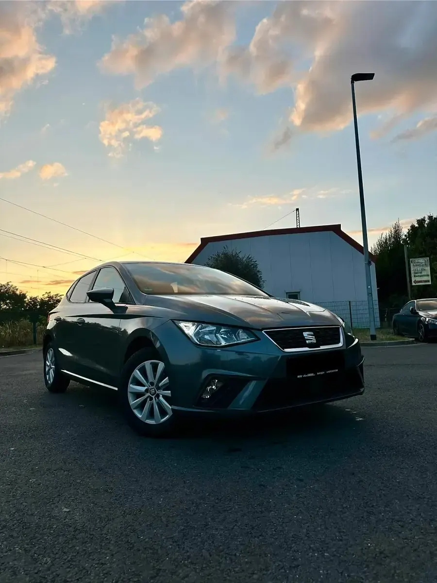 Gebraucht Seat Ibiza 95 PS (69 kW) 2017 Grau Kleinwagen