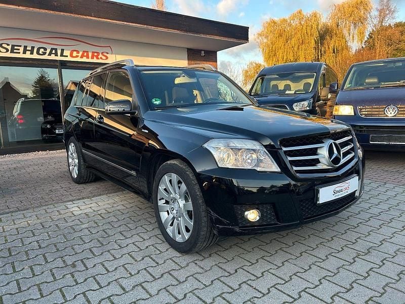 Schwarz Gebraucht 2012 Mercedes GLK220 SUV | 12.000 € (Superpreis) - Bild 1/4