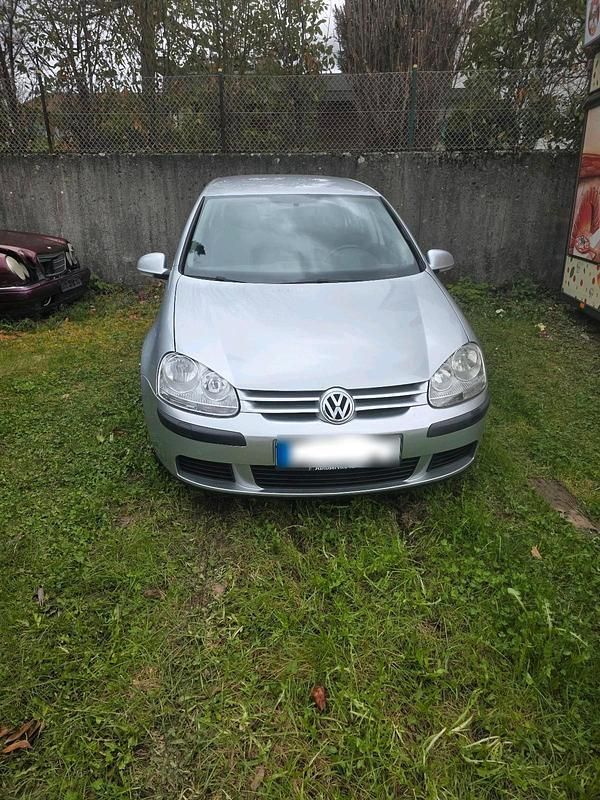 Gebraucht VW Golf V 102 PS (75 kW) 2005 Kleinwagen