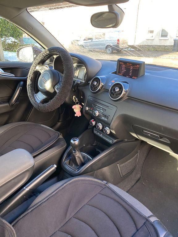 Gebraucht Audi A1 Ambition 86 PS (63 kW) 2013 Kleinwagen