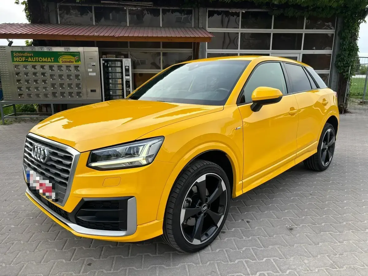 Używany Audi Q2 S-line plus 190 KM (139 kW) 2016 Żółty SUV