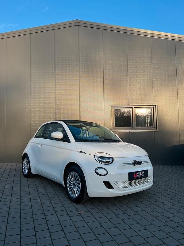 Gebraucht Fiat 500e 86 kW (118 PS) 2023 Weiß Cabrio