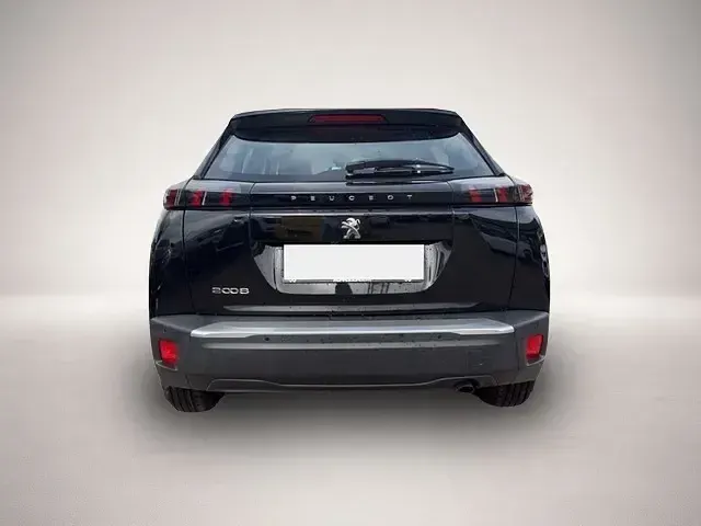 Gebraucht Peugeot 2008 Active 101 PS (74 kW) 2021 Schwarz SUV