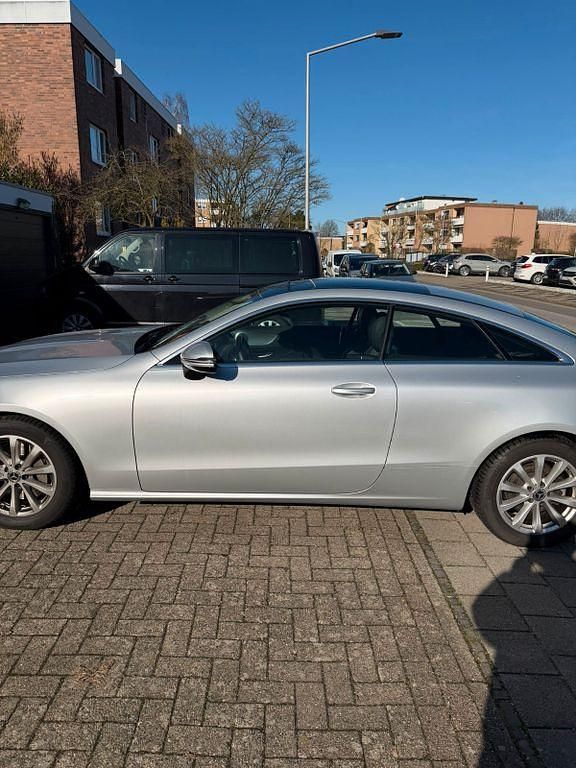 Gebraucht Mercedes E300 245 PS (180 kW) 2017 Silber Cabrio