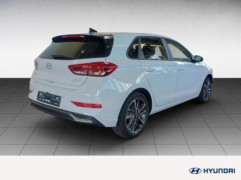 Gebraucht Hyundai i30 Advantage 101 PS (74 kW) 2025 Sol (weiss Limousine