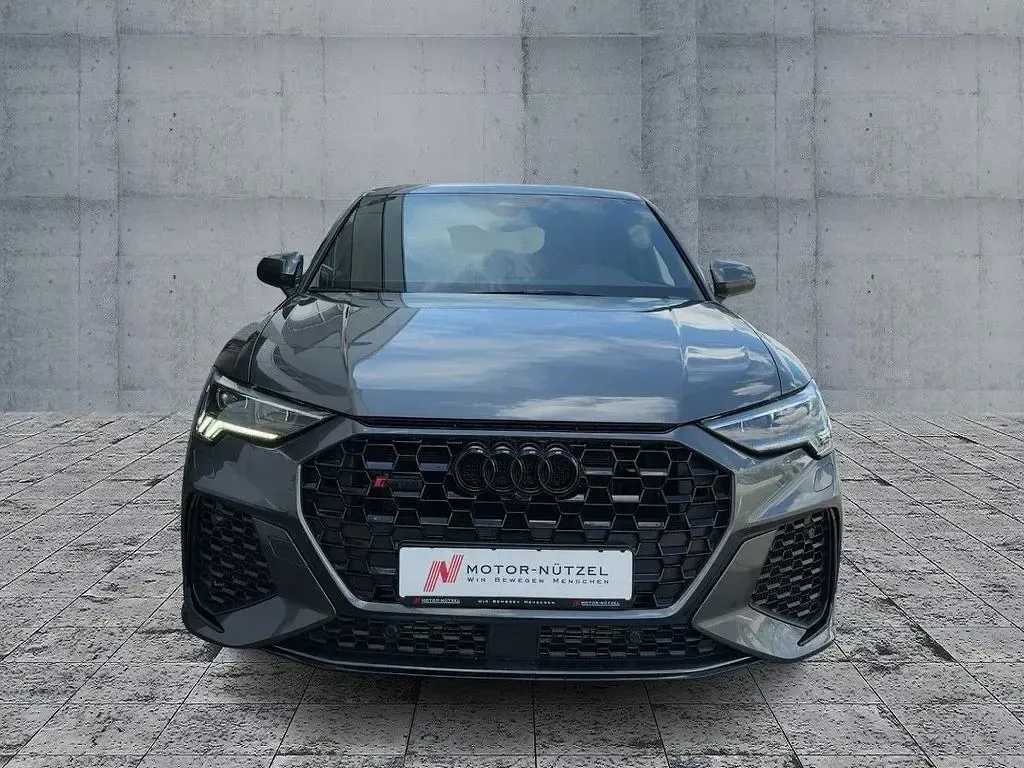 Gebraucht Audi RS Q3 Sportback Premium 400 PS (294 kW) 2023 Daytonagrau perleffekt SUV