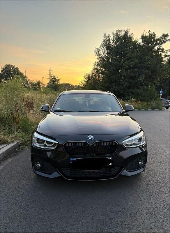 Schwarz Gebraucht 2017 BMW 118 M Sport Kleinwagen | 11.000 € (Superpreis) - Bild 1/4