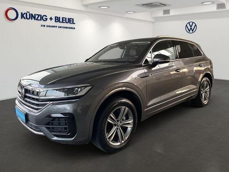 Gebraucht VW Touareg Elegance 231 PS (169 kW) 2023 Grau SUV