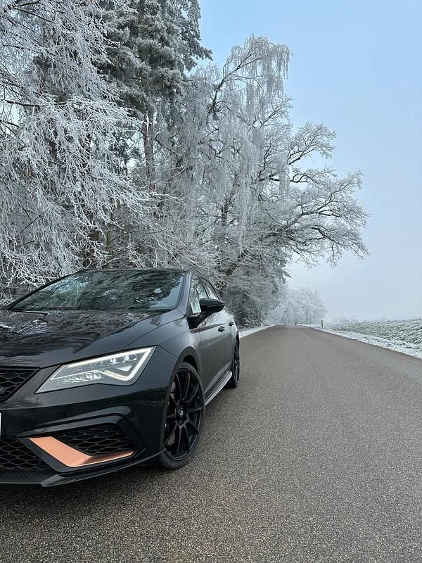 Gebraucht Seat Leon ST CUPRA 400 PS (294 kW) 2020 Schwarz Kombi