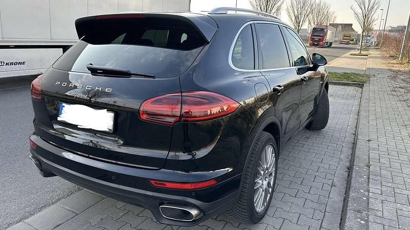Gebraucht Porsche Cayenne 262 PS (192 kW) 2015 Schwarz SUV