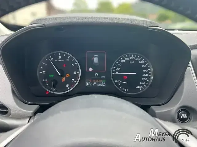 Gebraucht Subaru Crosstrek Platinum 136 PS (100 kW) 2024 Weiß SUV