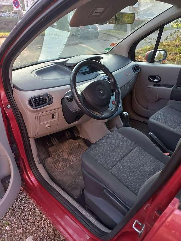 Gebraucht Renault Modus Authentique 75 PS (55 kW) 2005 Rot Van / Kleinbus