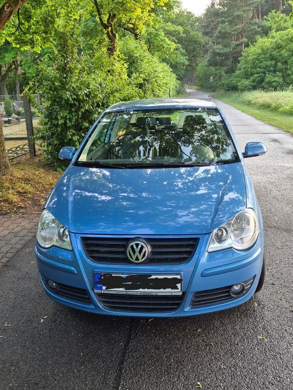 Blau Gebraucht 2008 VW Polo Limousine | 2.750 € (Guter Preis) - Bild 1/4