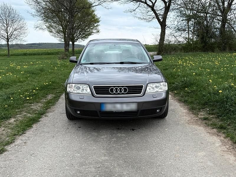 Używany Audi A6 193 KM (141 kW) 2001 Żółty Sedan/Limuzyna