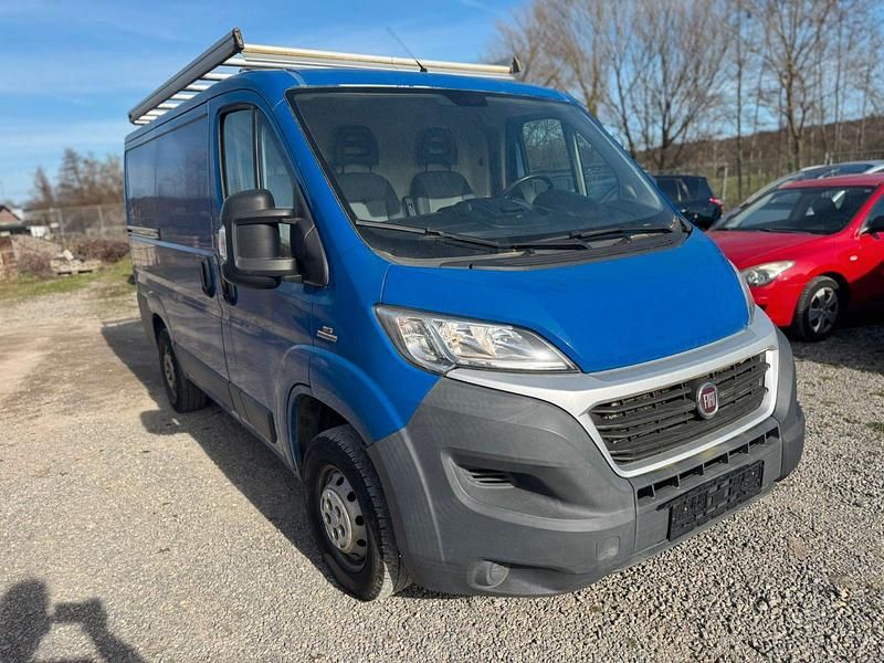 Gebraucht Fiat Ducato 116 PS (85 kW) 2016 Blau Van