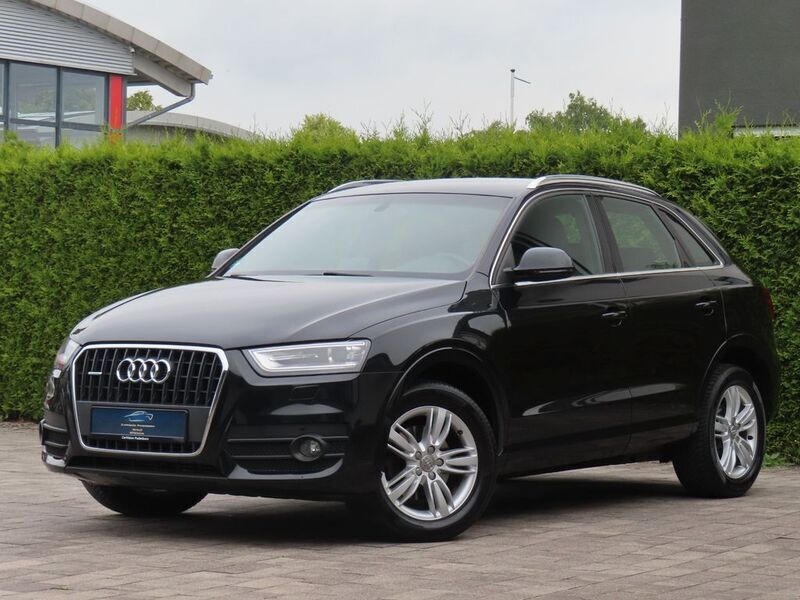 Schwarz Gebraucht 2012 Audi Q3 Comfort SUV | 12.500 € (Fairer Preis) - Bild 1/4
