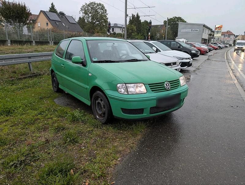 Gebraucht VW Polo 50 PS (36 kW) 2001 Grün Kleinwagen