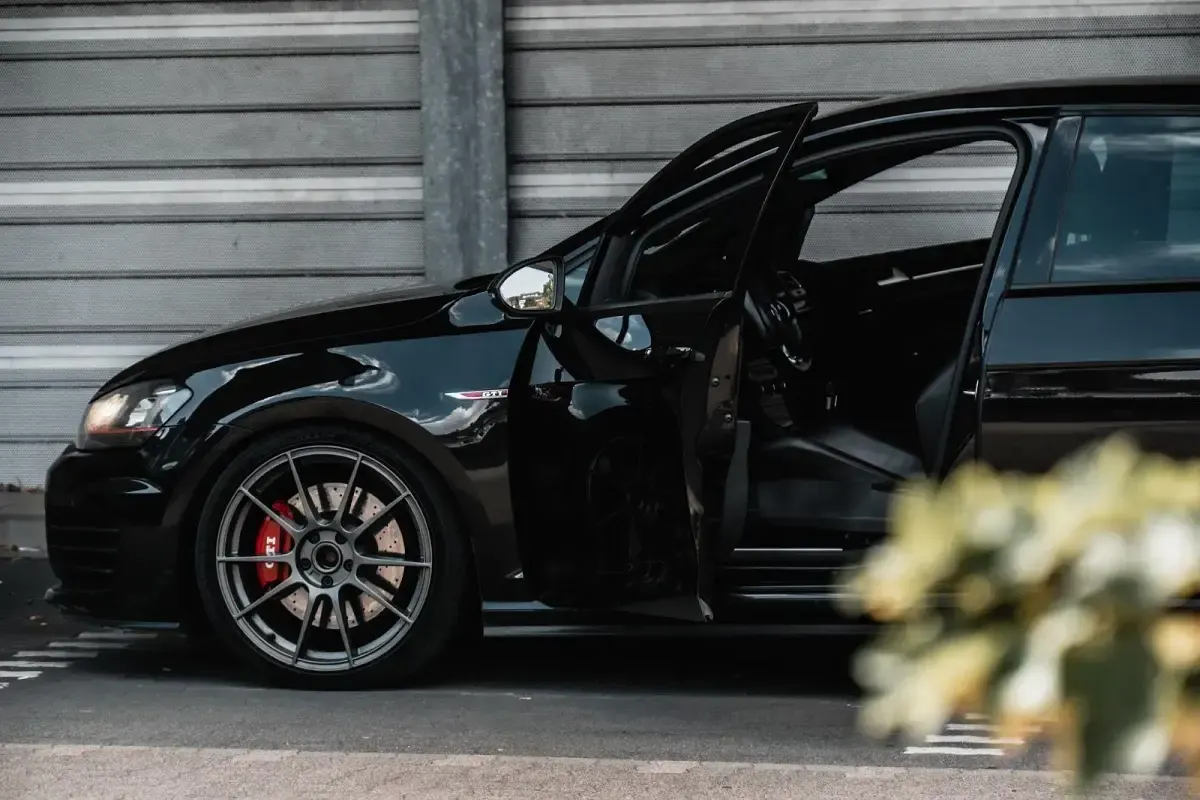 Gebraucht VW Golf VII GTI 310 PS (228 kW) 2015 Schwarz Limousine