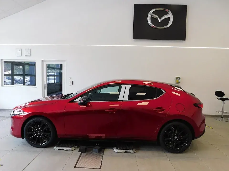 Neu Mazda 3 Homura-Line 140 PS (102 kW) 2026