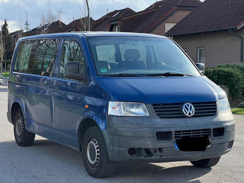 Gebraucht VW T5 105 PS (77 kW) 2004 Blau Van
