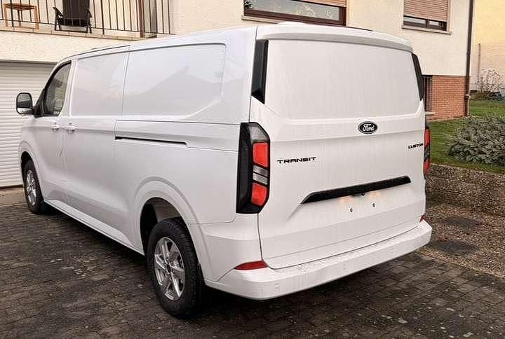 Neu Ford Transit Custom Limited 170 PS (125 kW) 2025 Weiß Van