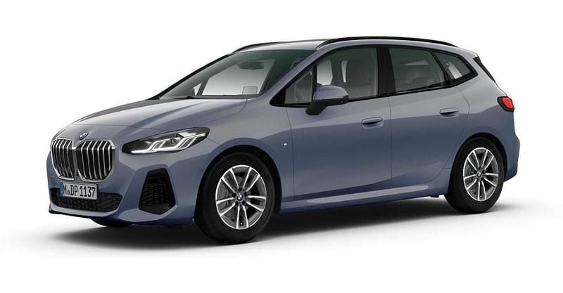 Grau Gebraucht 2024 BMW 220 Active Tourer Comfort Edition Van / Kleinbus | 35.876 € (Fairer Preis) - Bild 1/4