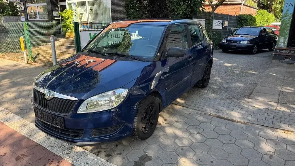 Gebraucht Skoda Fabia Special 86 PS (63 kW) 2011 Blau Limousine