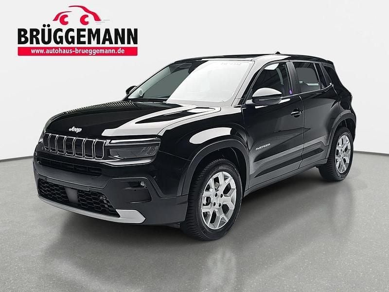 Neu Jeep Avenger Altitude 101 PS (74 kW) 2025 Schwarz SUV