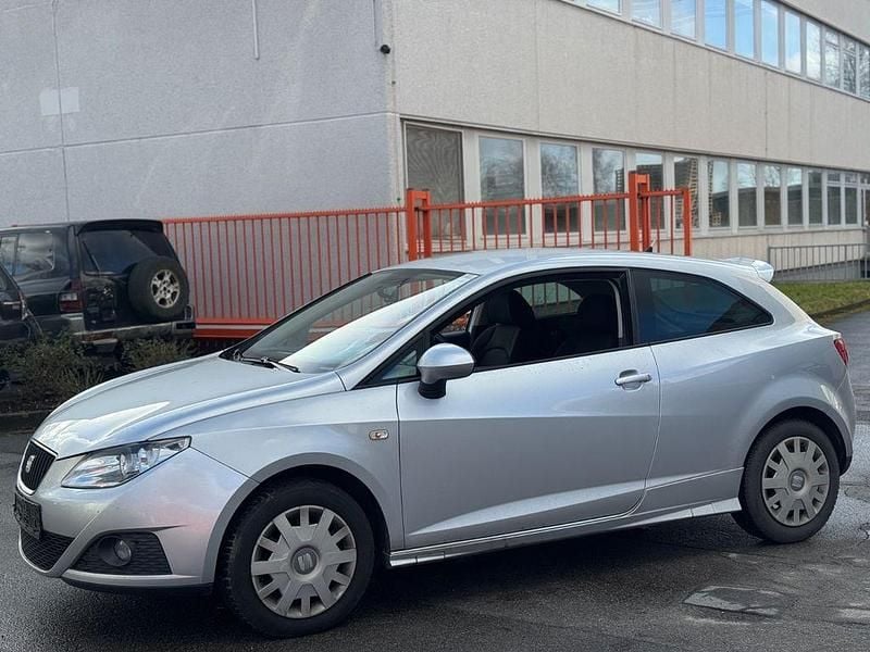 Gebraucht Seat Ibiza SC Sport 105 PS (77 kW) 2009 Silber Kleinwagen