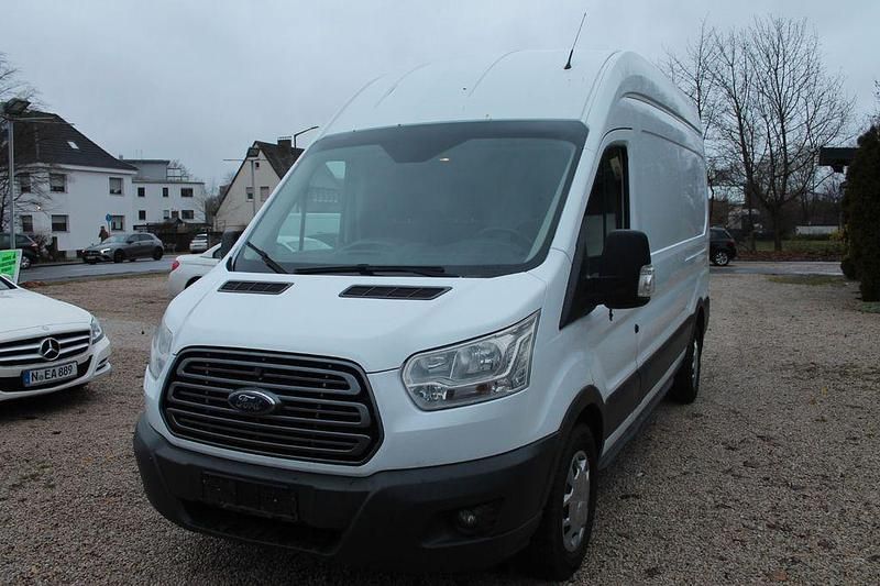 Weiß Gebraucht 2016 Ford Transit Trend Van / Kleinbus | 10.700 € (Fairer Preis) - Bild 1/4