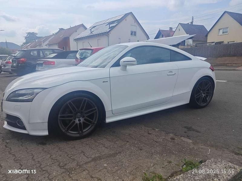 Ibis weiß Gebraucht 2011 Audi TT Coupé | 15.995 € (Teuer) - Bild 1/4