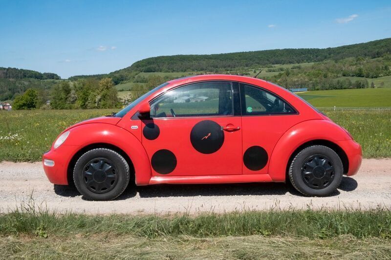 Gebraucht VW New Beetle 116 PS (85 kW) 2000 Rot Kleinwagen